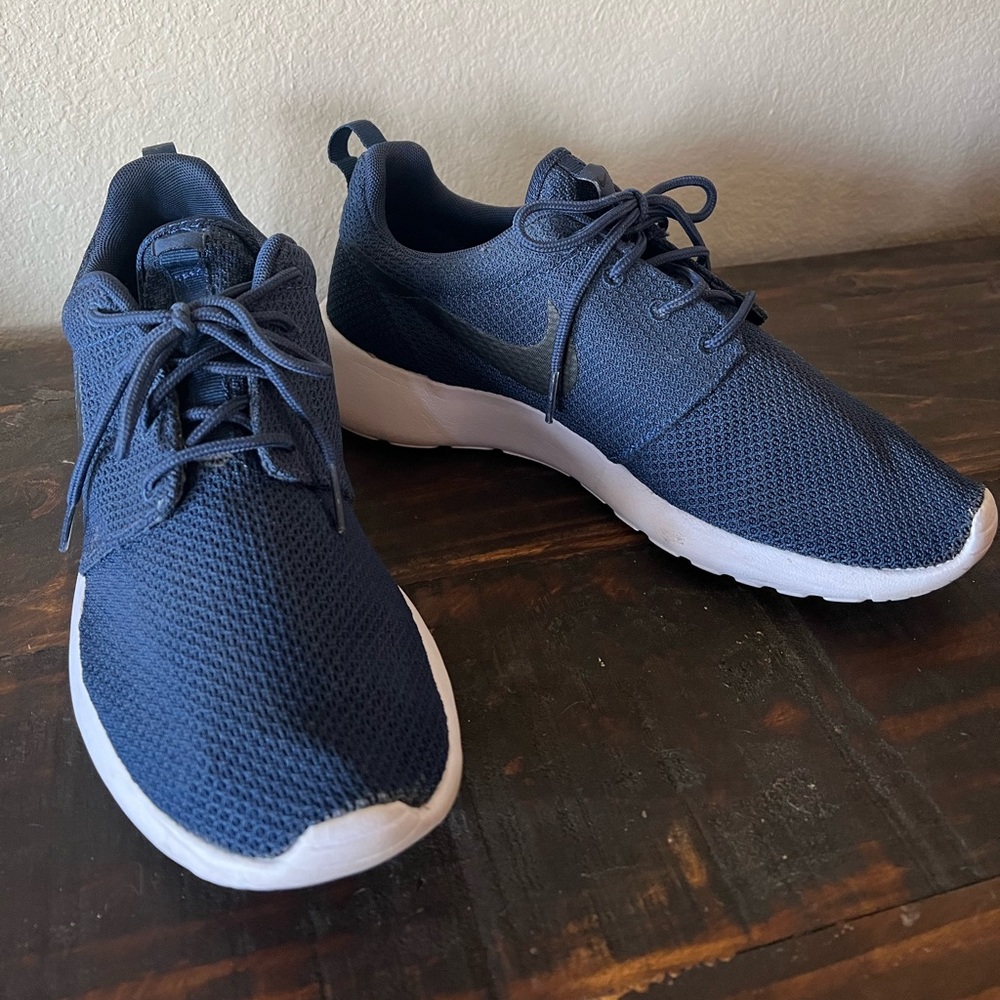Men’s Nike Roshe Run